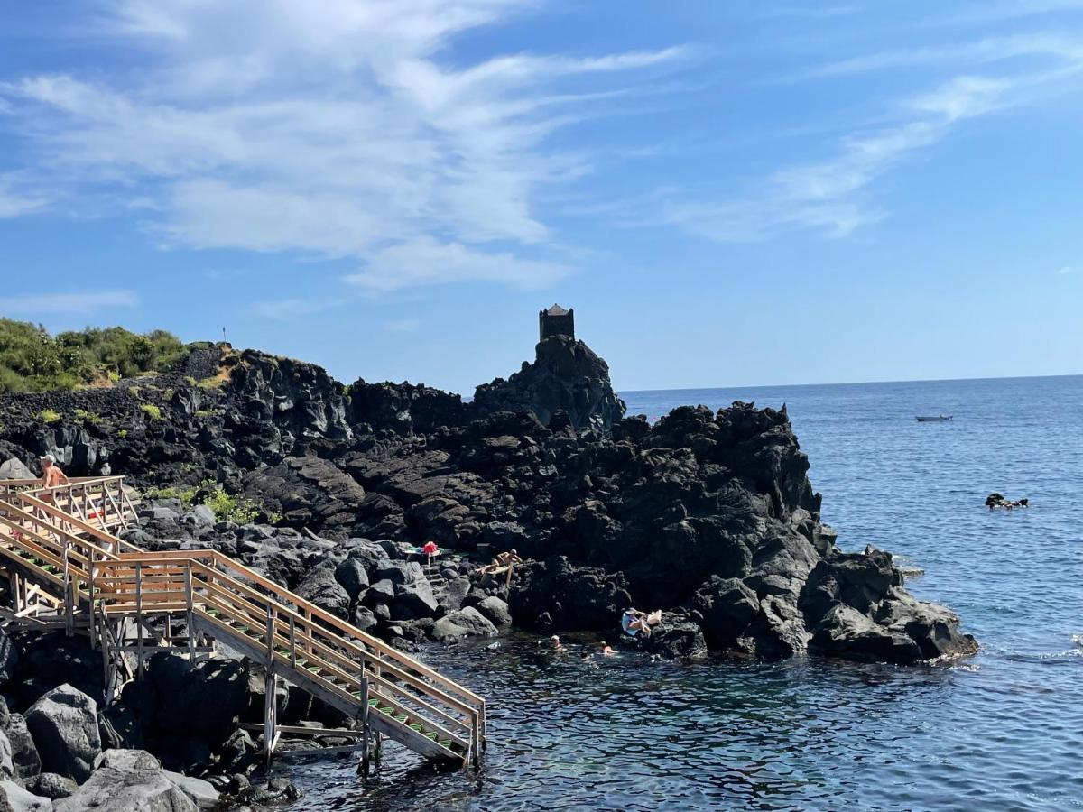Tuttifrutti Holiday Acireale Kültér fotó