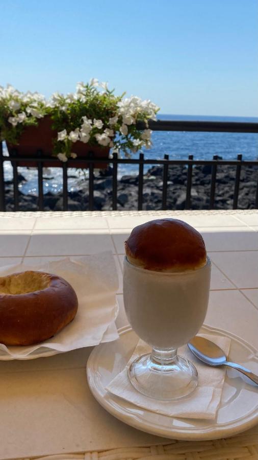 Tuttifrutti Holiday Acireale Kültér fotó